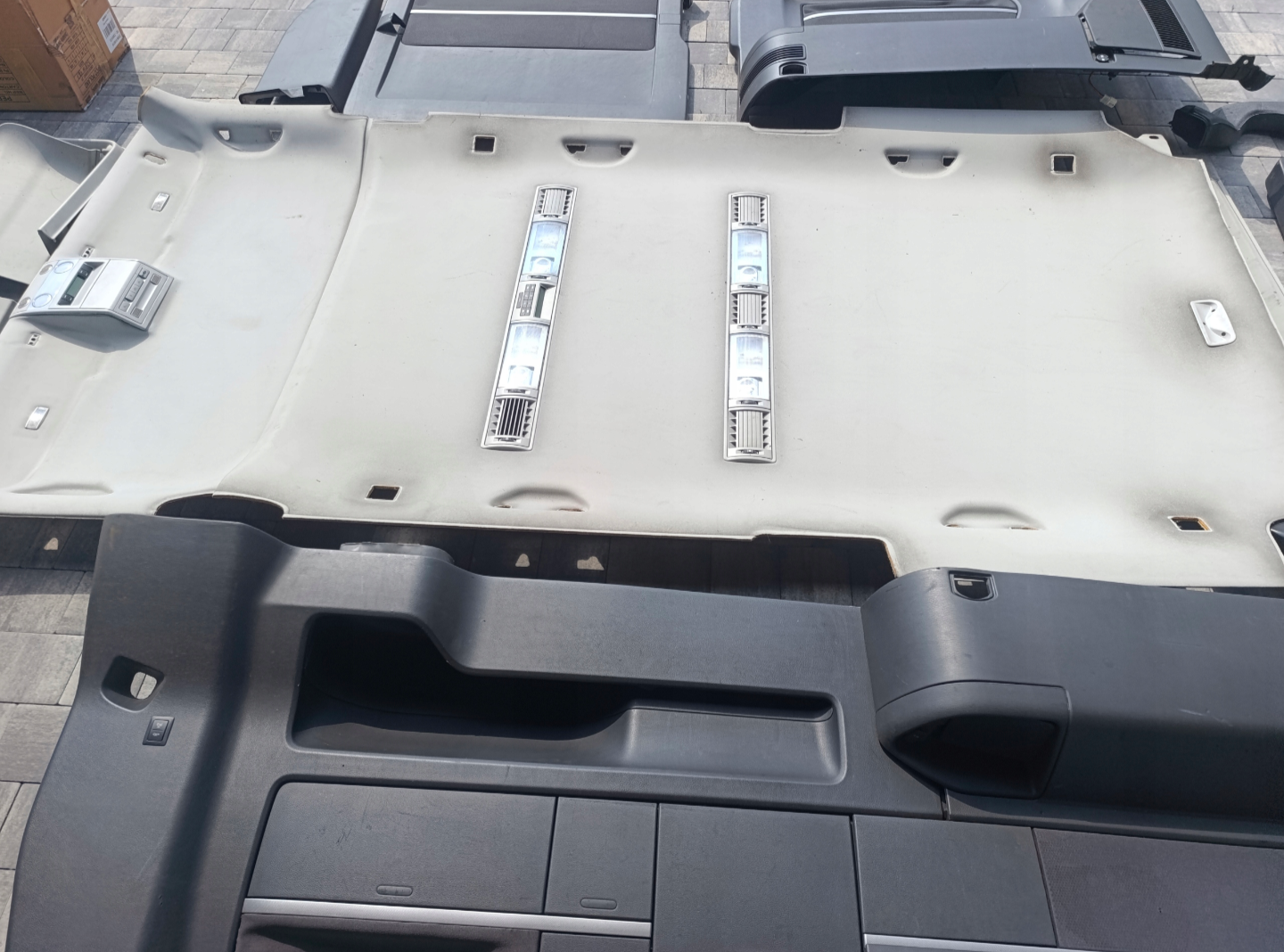 VW T5 T5 LIFTT6 COMPLETE INTERIOR 1X OPENING DOORS MULTIVAN SHORT - Image 3