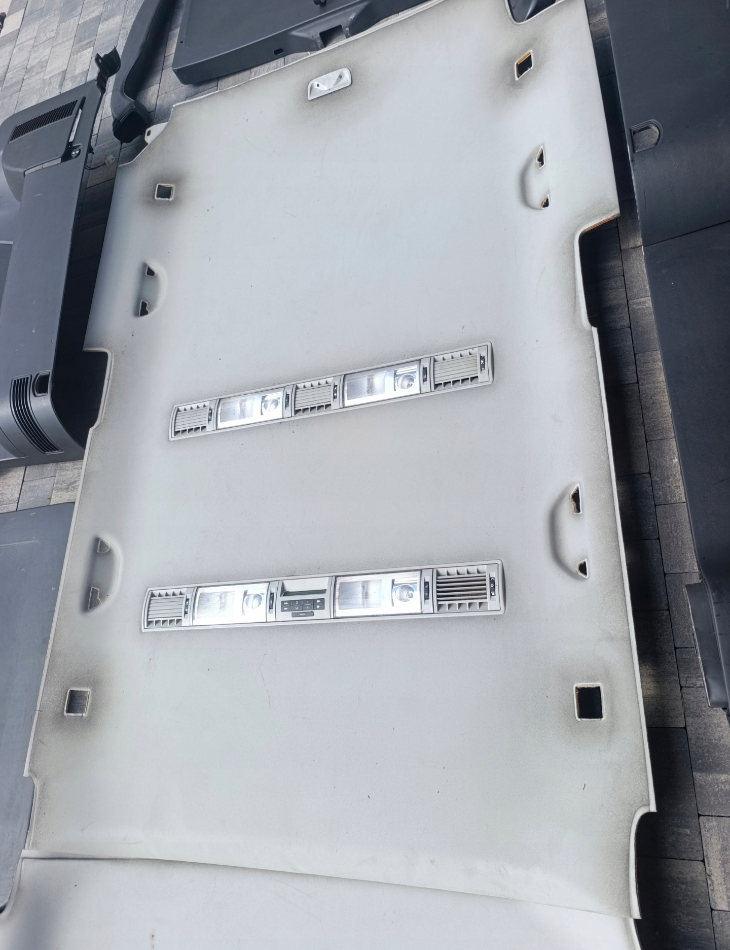 VW T5 T5 LIFTT6 COMPLETE INTERIOR 1X OPENING DOORS MULTIVAN SHORT - Image 9